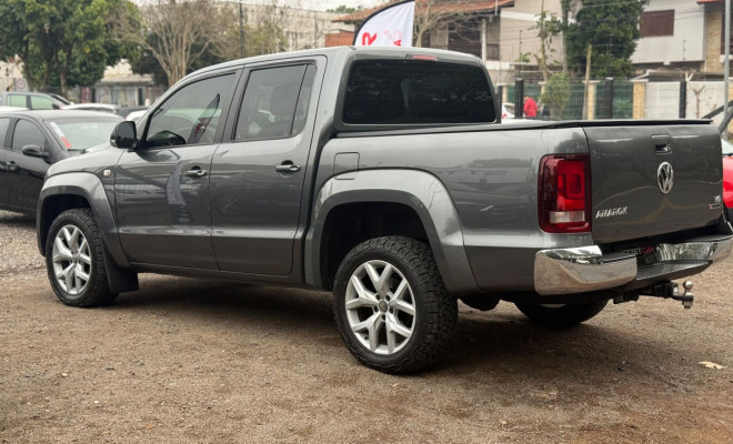 VW - VolksWagen AMAROK Highline CD 3.0 4x4 TB Dies. Aut. 2018 Diesel-2