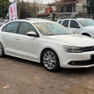 VW - VolksWagen JETTA Comfortline 2.0 T.Flex 8V 4p Tipt. 2013 Flex-0