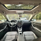 VW - VolksWagen JETTA Comfortline 2.0 T.Flex 8V 4p Tipt. 2013 Flex-9