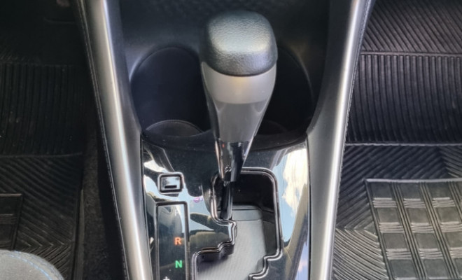 Toyota YARIS XL Sedan 1.5 Flex 16V 4p Aut. 2019 Flex-7