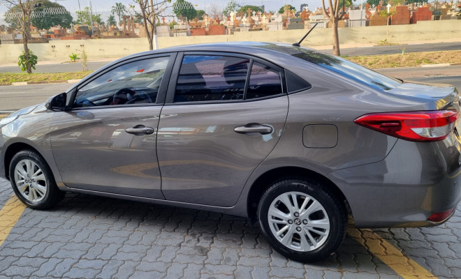 Toyota YARIS XL Sedan 1.5 Flex 16V 4p Aut. 2019 Flex-1