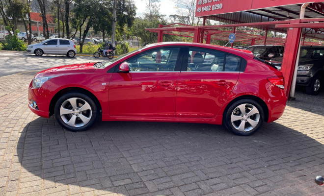 GM - Chevrolet CRUZE HB Sport LT 1.8 16V FlexP. 5p Aut 2014 Flex-0