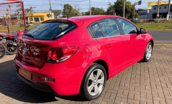 GM - Chevrolet CRUZE HB Sport LT 1.8 16V FlexP. 5p Aut 2014 Flex-3
