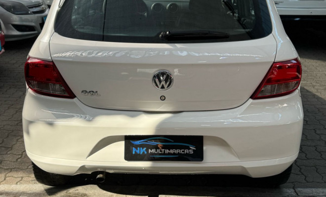 VW - VolksWagen Gol (novo) 1.0 Mi Total Flex 8V 4p 2013 Flex-4