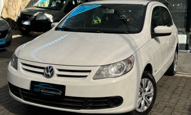 VW - VolksWagen Gol (novo) 1.0 Mi Total Flex 8V 4p 2013 Flex-0