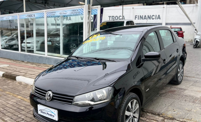 VW - VolksWagen VOYAGE 1.6/1.6 City  Mi Total Flex 8V 4p 2013 Flex