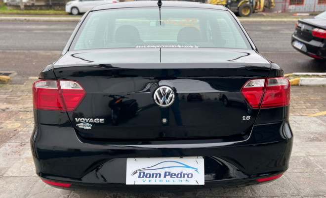 VW - VolksWagen VOYAGE 1.6/1.6 City  Mi Total Flex 8V 4p 2013 Flex-6