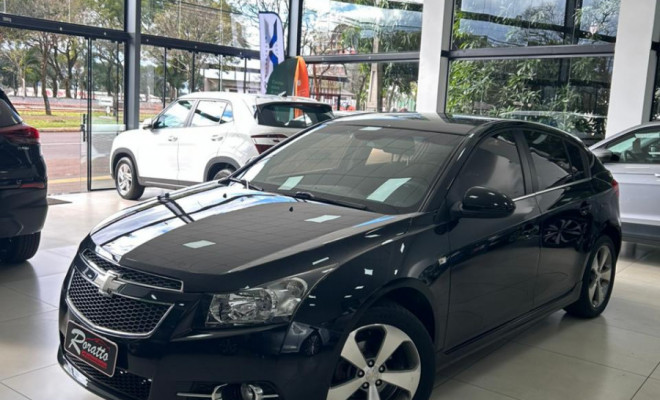 GM - Chevrolet CRUZE HB Sport LT 1.8 16V FlexP. 5p Mec 2014 Flex