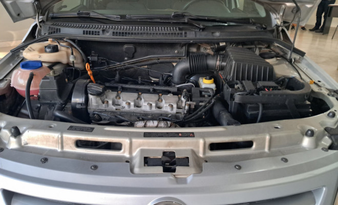VW - VolksWagen Gol 1.6 Mi Power Total Flex 8V 4p 2009 Flex-12