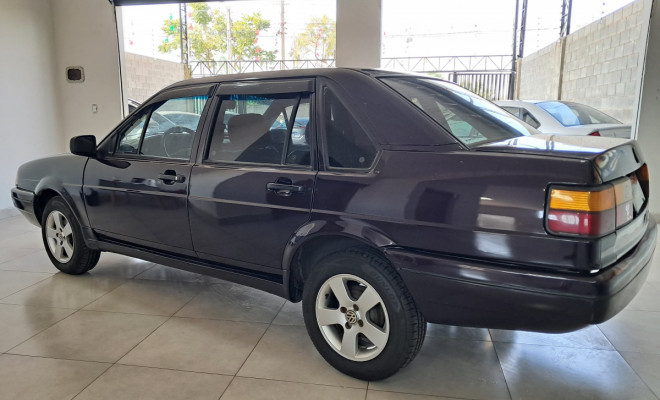 VW - VolksWagen Santana 1.8 Mi 1996 Gasolina-4