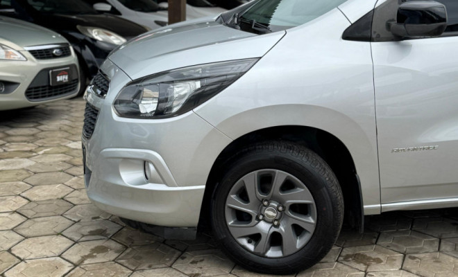 GM - Chevrolet SPIN ADVANTAGE 1.8 8V Econo.Flex 5p Aut. 2017 Flex-0