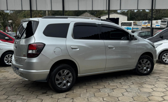 GM - Chevrolet SPIN ADVANTAGE 1.8 8V Econo.Flex 5p Aut. 2017 Flex-5