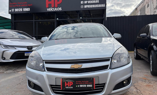 GM - Chevrolet Vectra GT 2.0 MPFI 8V FlexPower Mec. 2010 Flex