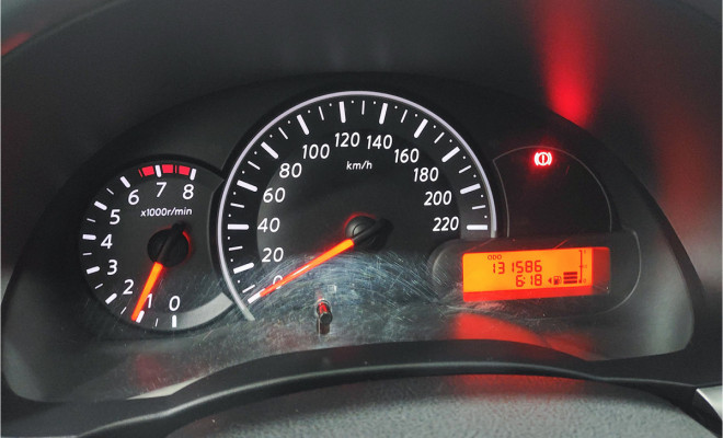Nissan MARCH SV 1.6 16V Flex Fuel 2013 Flex-7