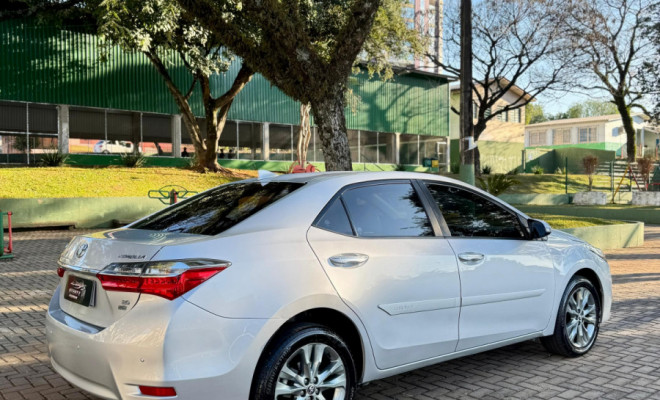 Toyota Corolla XEi 2.0 Flex 16V Aut. 2018 Flex-12