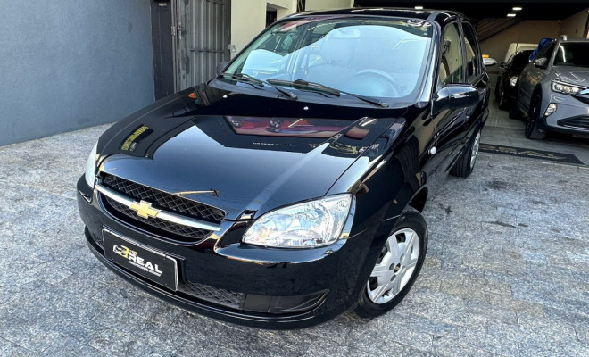 GM - Chevrolet Classic Life/LS 1.0 VHC FlexP. 4p 2013 Flex