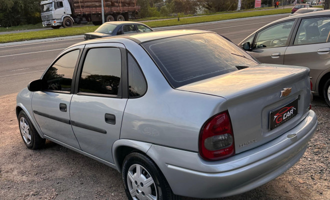 GM - Chevrolet Classic Life/LS 1.0 VHC FlexP. 4p 2010 Flex-9