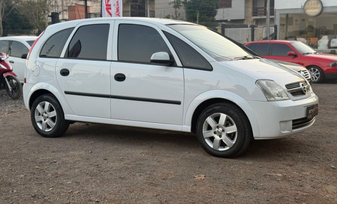 GM - Chevrolet Meriva 1.8/ CD 1.8 MPFI 8V 102cv 5p 2004 Gasolina-0