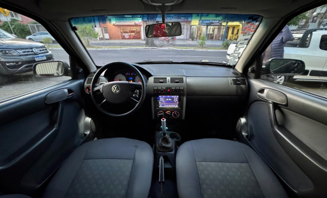 VW - VolksWagen Gol 1.6 Mi Power Total Flex 8V 4p 2004 Flex-7