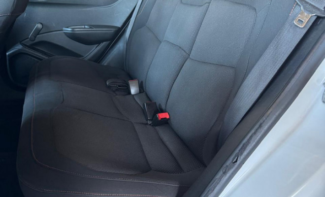 GM - Chevrolet ONIX HATCH LT 1.4 8V FlexPower 5p Mec. 2014 Flex-4