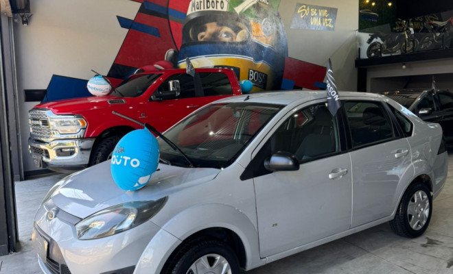 Ford Fiesta Sedan S 1.0 8V Flex 4p 2014 Flex