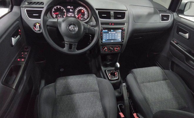 VW - VolksWagen SPACEFOX  TREND I MOTION 1.6 T. Flex 8V 2014 Flex-5