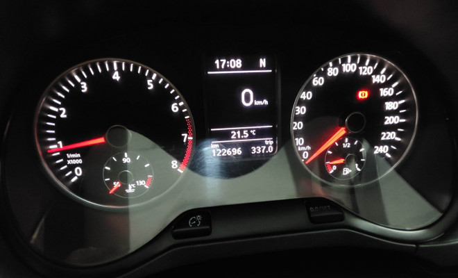 VW - VolksWagen SPACEFOX  TREND I MOTION 1.6 T. Flex 8V 2014 Flex-9