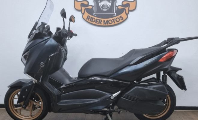 YAMAHA XMAX 250 ABS 2024 Gasolina-3
