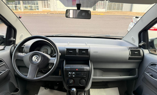 VW - VolksWagen Fox Plus 1.6Mi/ 1.6Mi Total Flex 8V 4p 2009 Flex-5