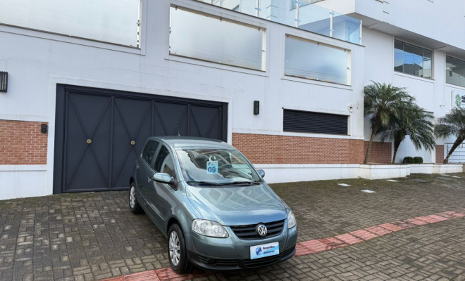 VW - VolksWagen Fox Plus 1.6Mi/ 1.6Mi Total Flex 8V 4p 2009 Flex-0