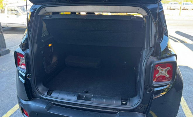 Jeep Renegade1.8 4x2 Flex 16V Aut. 2016 Flex-2