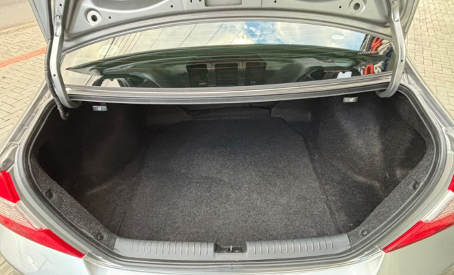 Honda Civic Sed. LXL/LXL SE 1.8 Flex 16V Mec. 2013 Flex-9