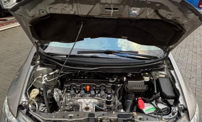 Honda Civic Sed. LXL/LXL SE 1.8 Flex 16V Mec. 2013 Flex-11