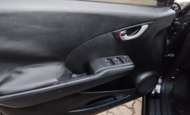 Honda Fit LX 1.4/ 1.4 Flex 8V/16V 5p Mec. 2010 Flex-7