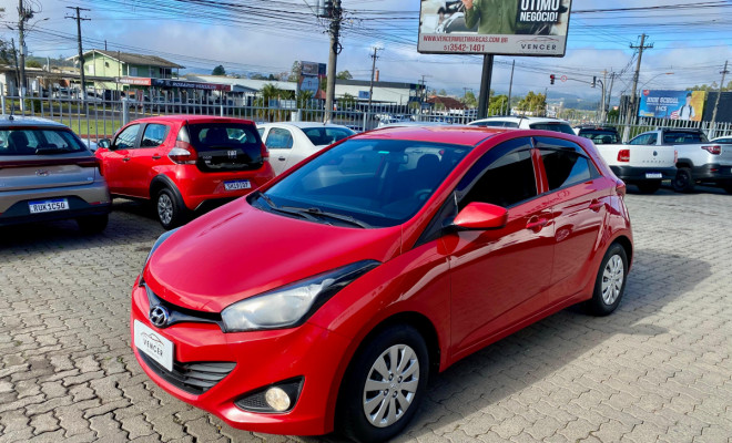 Hyundai HB20 Confort 1.6 - 2013-0