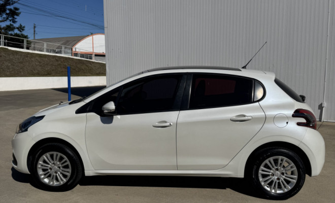 Peugeot 208 Allure 1.2 Flex 12V 5p Mec. 2017 Flex-2