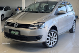 VW - VolksWagen Fox 1.0 Mi Total Flex 8V 5p 2014 Flex