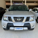 Nissan Frontier LE ATTACK CD 4x4 2.5 TB Die.Aut 2013 Diesel-0