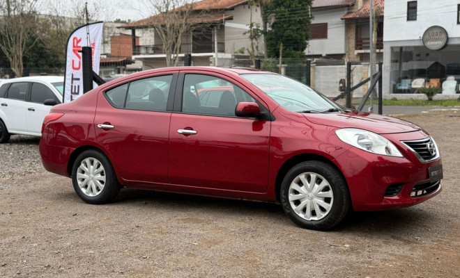 Nissan VERSA SV 1.6 16V Flex Fuel 4p Mec. 2014 Flex-0