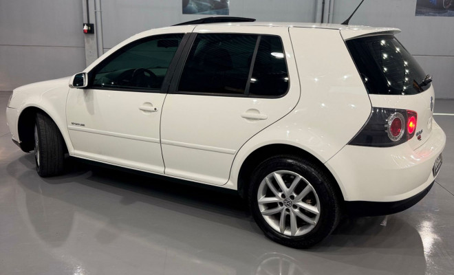 VW - VolksWagen Golf Sportline 1.6 Mi Total Flex 8V 4p 2011 Flex-1