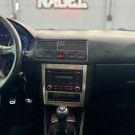 VW - VolksWagen Golf Sportline 1.6 Mi Total Flex 8V 4p 2011 Flex-6