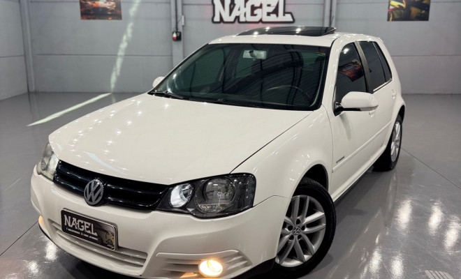 VW - VolksWagen Golf Sportline 1.6 Mi Total Flex 8V 4p 2011 Flex