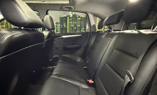 Mercedes-Benz B 180 2010 Flex-14