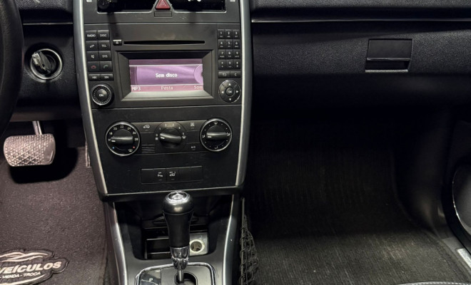 Mercedes-Benz B 180 2010 Flex-10
