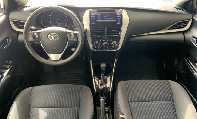 Toyota YARIS XL Live Sedan 1.5 Flex 16V 4p Aut. 2021 Flex-7