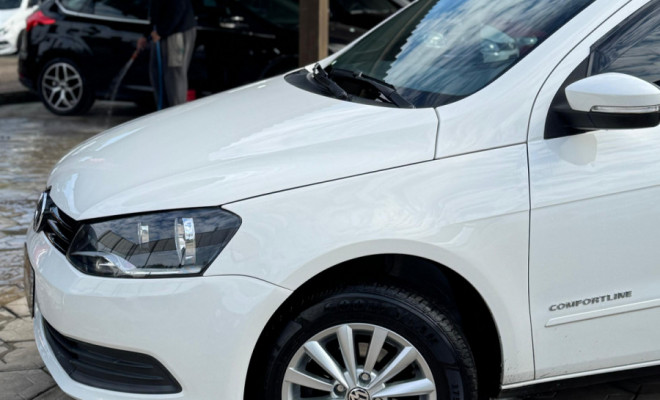 VW - VolksWagen Gol Comfortline 1.6 T. Flex 8V 5p 2015 Flex-0