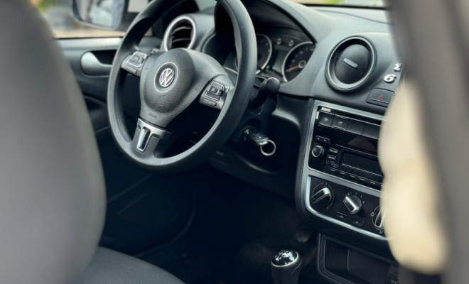 VW - VolksWagen Gol Comfortline 1.6 T. Flex 8V 5p 2015 Flex-6