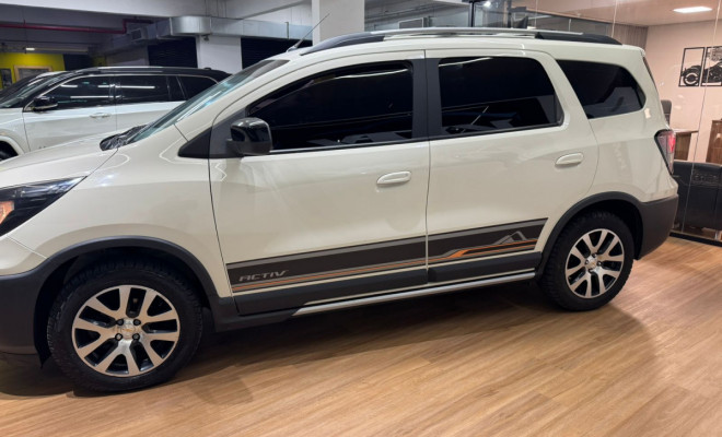 GM - Chevrolet SPIN ACTIV 1.8 8V Econo. Flex 5p Aut. 2018 Flex-7