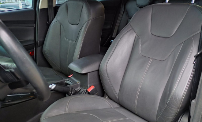 Ford Focus TITA/TITA Plus 2.0  Flex 5p Aut. 2016 Flex-4