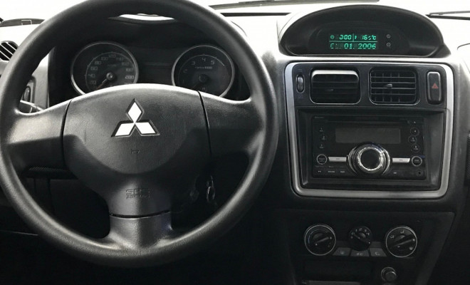 Mitsubishi Pajero TR4 2.0 Flex 16V 4X2 Aut. 2013 Flex-7